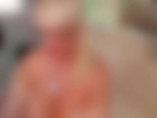 Live cam show with AnnaCoolidge - Granny on Cam Slut
