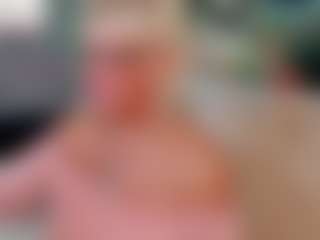 Live cam show with AnnaCoolidge - Average on Camming Site