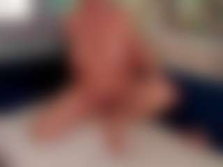 Live cam show with AnnaCoolidge - Granny Latina on xxxlivecams.org