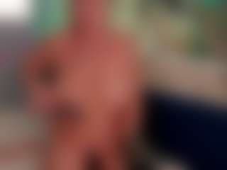 Live cam show with AnnaCoolidge - New Lovense on Camiplay Live