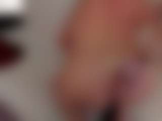 Live cam show with AnnaCoolidge - Sexy on fapnchat