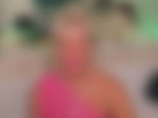 Live cam show with AnnaCoolidge - Average on dropp.cam