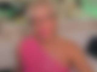 Live cam show with AnnaCoolidge - Granny Blonde Hair on dasdasdadada.com