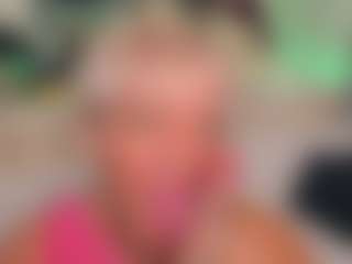 Live cam show with AnnaCoolidge - Orgasm on Milfs Live