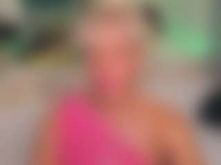 Live cam show with AnnaCoolidge - New BBW on parknlotfishbdy