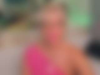 Live cam show with AnnaCoolidge - New Shaved Pussy on Streamer API