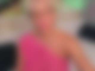 Live cam show with AnnaCoolidge - New Blowjob on Instabang