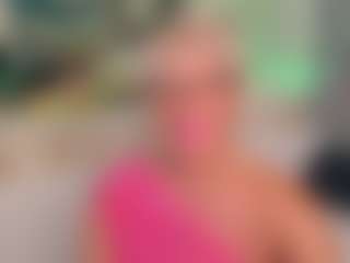 Live cam show with AnnaCoolidge - Green Eyes on dropp.cam