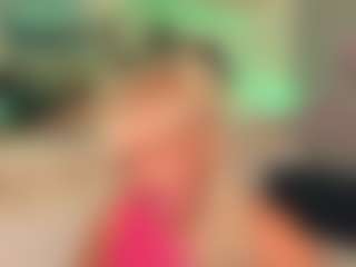 Live cam show with AnnaCoolidge - New Sexwebcam on CamwithHer