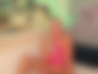 Live cam show with AnnaCoolidge - Striptease MILF on nudelive.tv