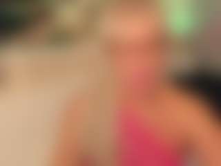 Live cam show with AnnaCoolidge - Twerk on Camsoda