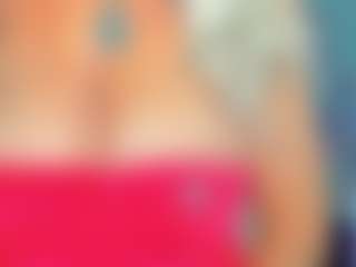 Live cam show with AnnaCoolidge - Granny Dildo on CamSodaAdn