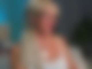 AnnaCoolidge's Live Sex Cam Show