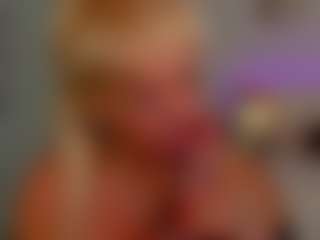 AnnaCoolidge's Live Sex Cam Show