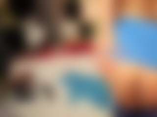 AnnaCoolidge MILF webcam performer live streaming