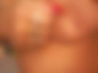 Live cam show with AnnaCoolidge - Big Tits Latina on Uber Horny