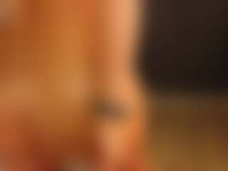 Live cam show with AnnaCoolidge - Mature on nudelive.tv