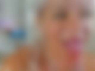 Live cam show with AnnaCoolidge - Granny BBW on Camsoda