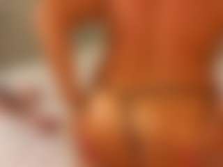 Live cam show with AnnaCoolidge - Mature on AdultVida.com