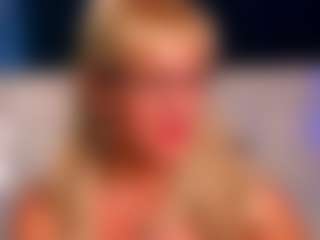 Live cam show with AnnaCoolidge - Granny Big Tits on sexylive.show