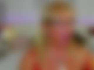 Live cam show with AnnaCoolidge - Oil on Streamer API