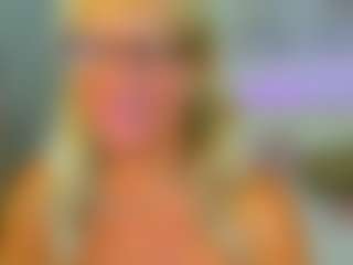 Live cam show with AnnaCoolidge - Granny Big Ass on slutload