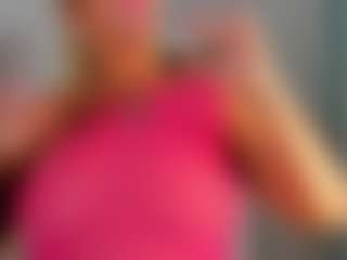 Live cam show with AnnaCoolidge - Granny Big Tits on Camsoda