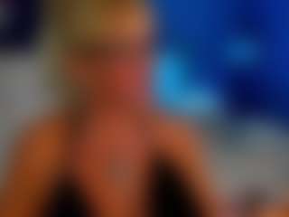 AnnaCoolidge MILF webcam performer live streaming