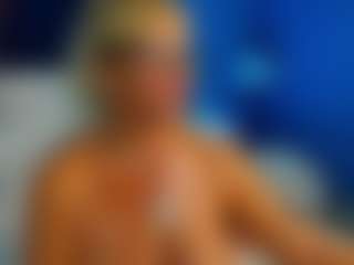 AnnaCoolidge's Live Sex Cam Show