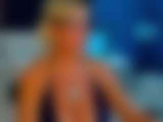 Live cam show with AnnaCoolidge - Blonde Hair MILF on Camsoda