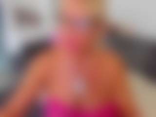 Live cam show with AnnaCoolidge - Dildo Or Vibrator Granny on EXY