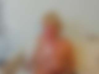 Live cam show with AnnaCoolidge - Granny Big Ass on Camsoda