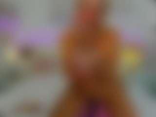 Live cam show with AnnaCoolidge - Granny Blonde Hair on Hubzter Live
