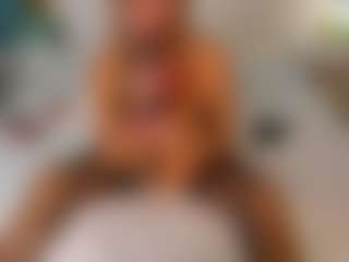 AnnaCoolidge's Live Sex Cam Show