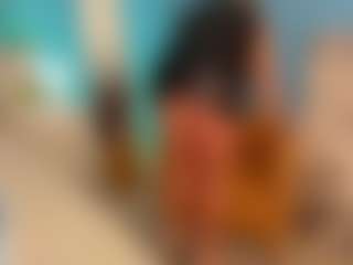 Live cam show with AnnaCoolidge - Tease on CamClone