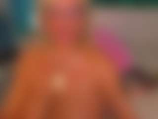Live-camshow met AnnaCoolidge - Full Nudity op Camsoda