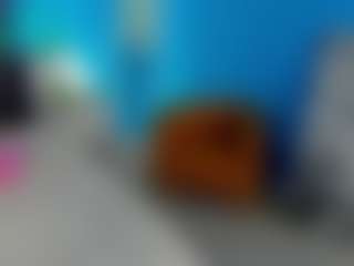 Live cam show with AnnaCoolidge - Oil on Camsoda