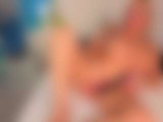AnnaCoolidge's Live Sex Cam Show