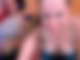 Live cam show with bella-sky - Young Adult on Dolls Live