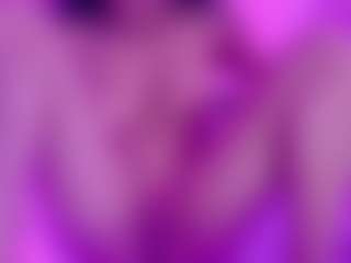 Live cam show with Brianna-Swann - Teen (18+) on Dolls Live