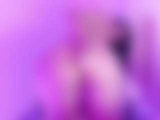 Live cam show with Brianna-Swann - Pornstar Shaved Pussy on Camsoda