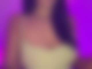 Live cam show with Brianna-Swann - Public on TeamSkeetLive
