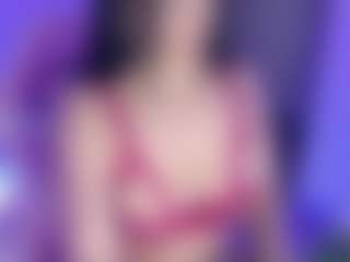 Live cam show with Brianna-Swann - Shaved Pussy Mature on Camsoda