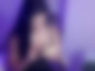 Live cam show with Brianna-Swann - Latina on Fit Hotties | colombia