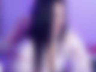 Live cam show with Brianna-Swann - Body Massage on Fit Hotties