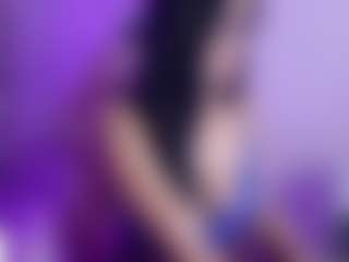 Live cam show with Brianna-Swann - Athletic BBW on SquirtSoMuch