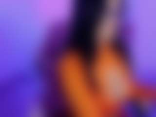 Live cam show with Brianna-Swann - Public Big Tits on Camversity