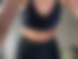 Live cam show with Lily - New Petite on SpankPalCams