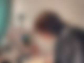 Live cam show with Lily - Shaved Pussy on Strip Flash - Live Sex Shows