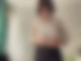 Live cam show with Lily - Petite on crypto-cams